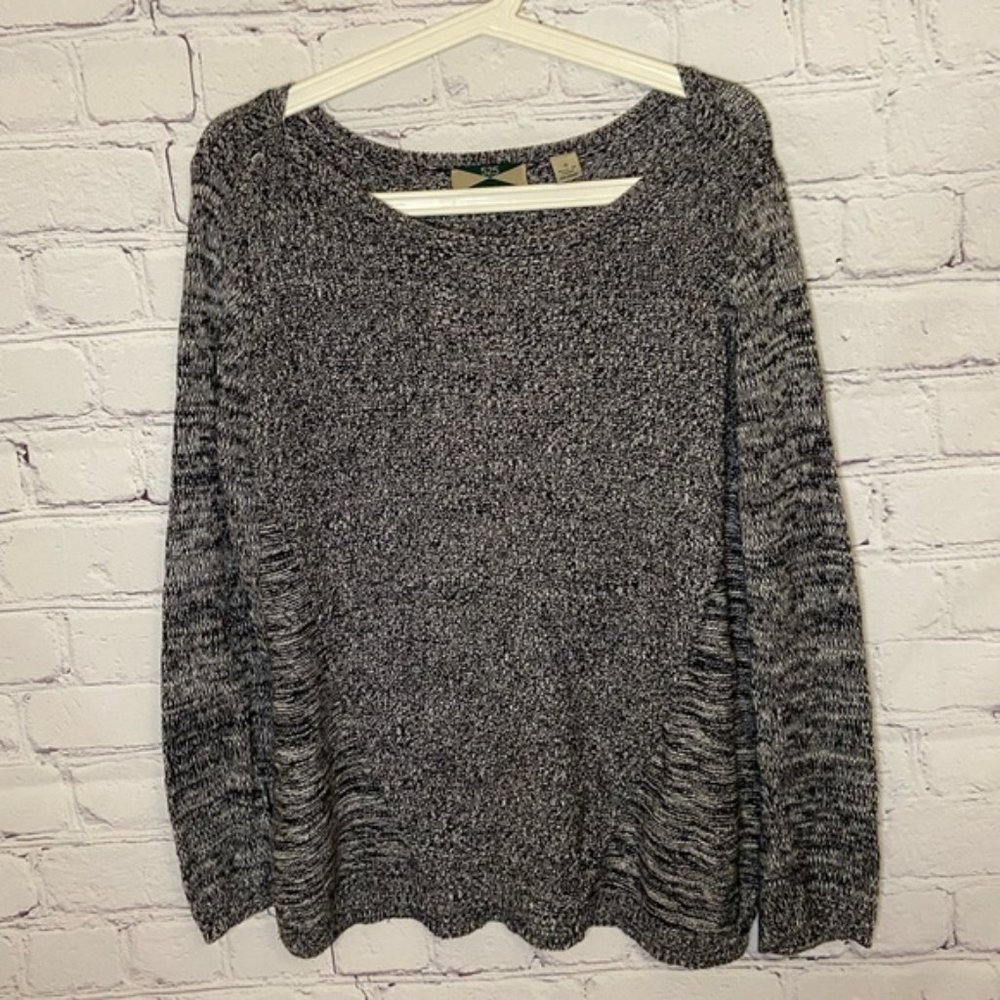 525 America Black and White Long Sleeve Sweater